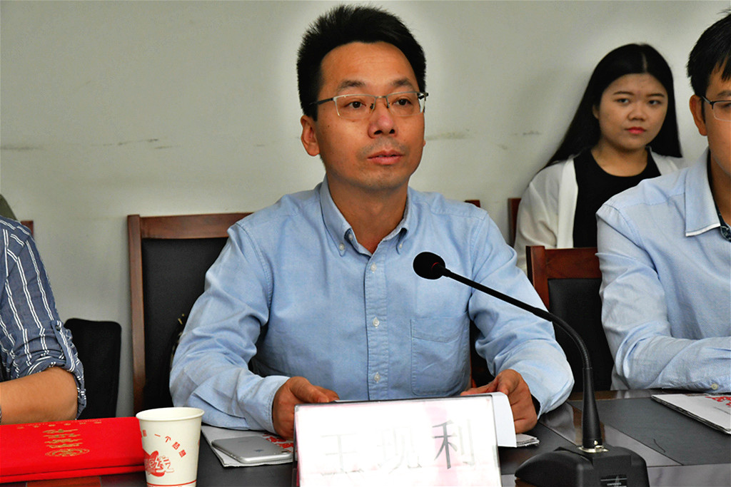 LIY_9920_meitu_9.jpg