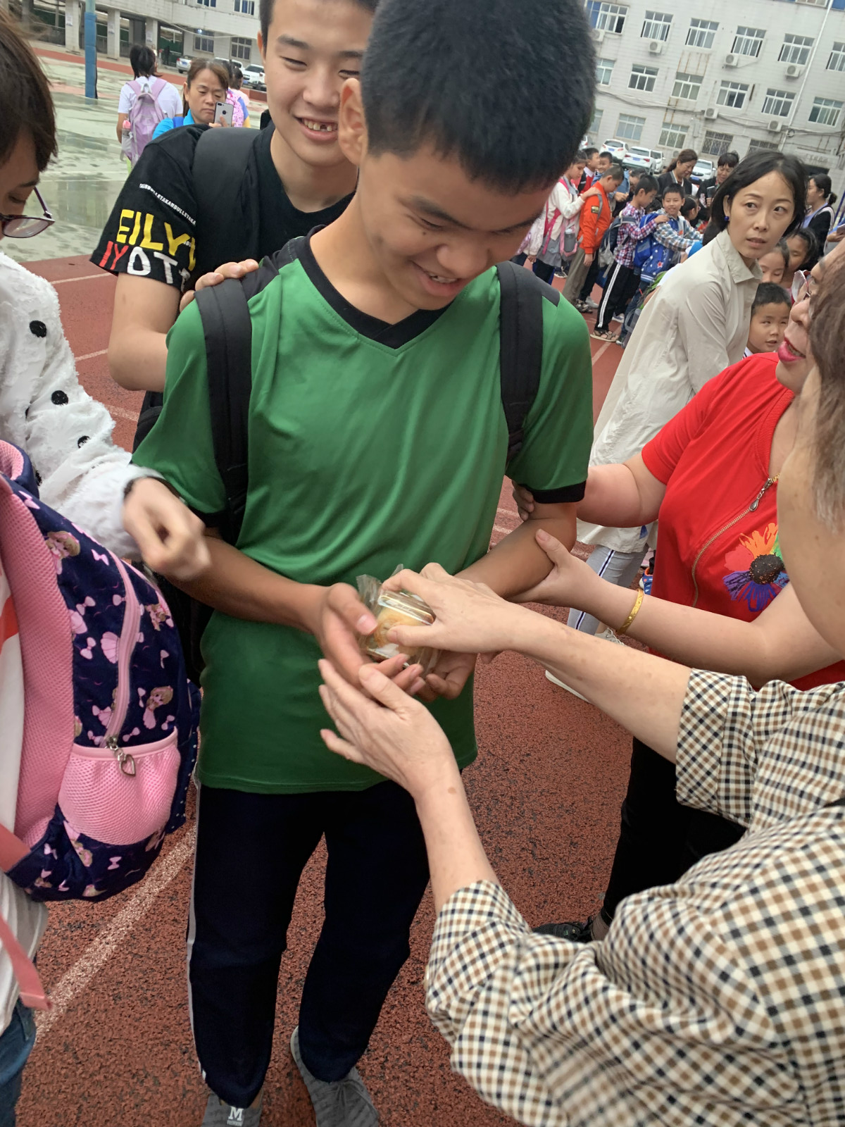 微信图片_20190912093713_meitu_2.jpg